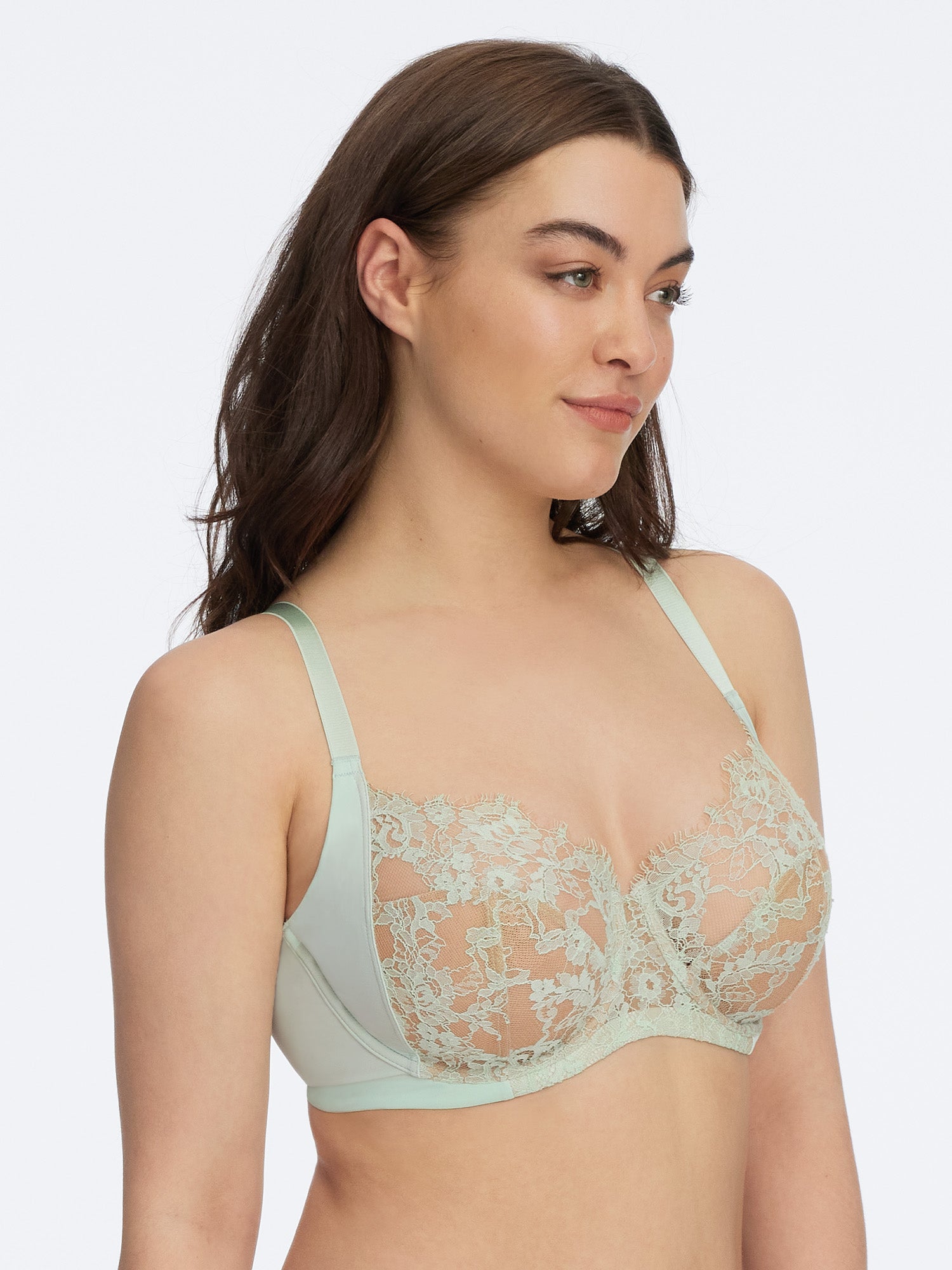 Smoothing Lace Wing Non-Wired Full Cup Bra A-E
